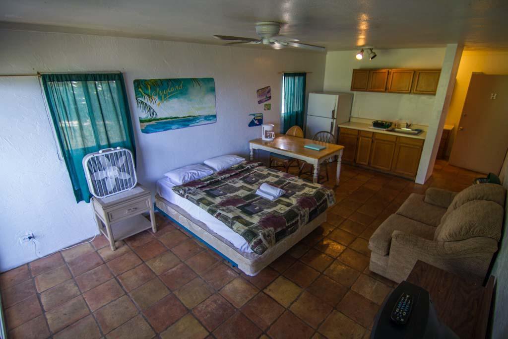 Backpackers Vacation Inn And Plantation Village Pupukea Esterno foto